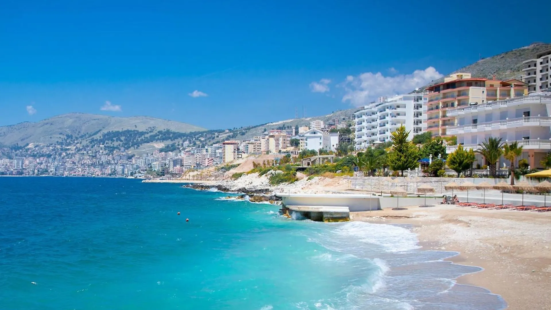Chic Holiday Apartment With Balcony Sarandë Albanien